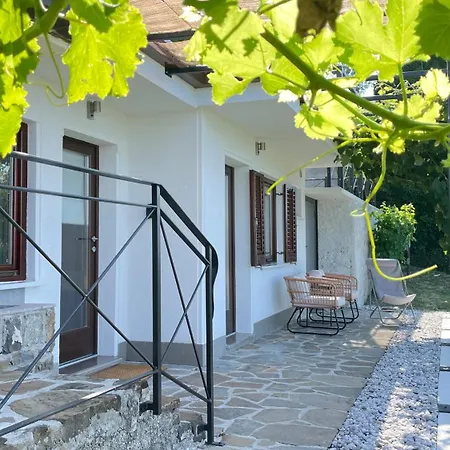 Holiday home Dore- Boutique House With View